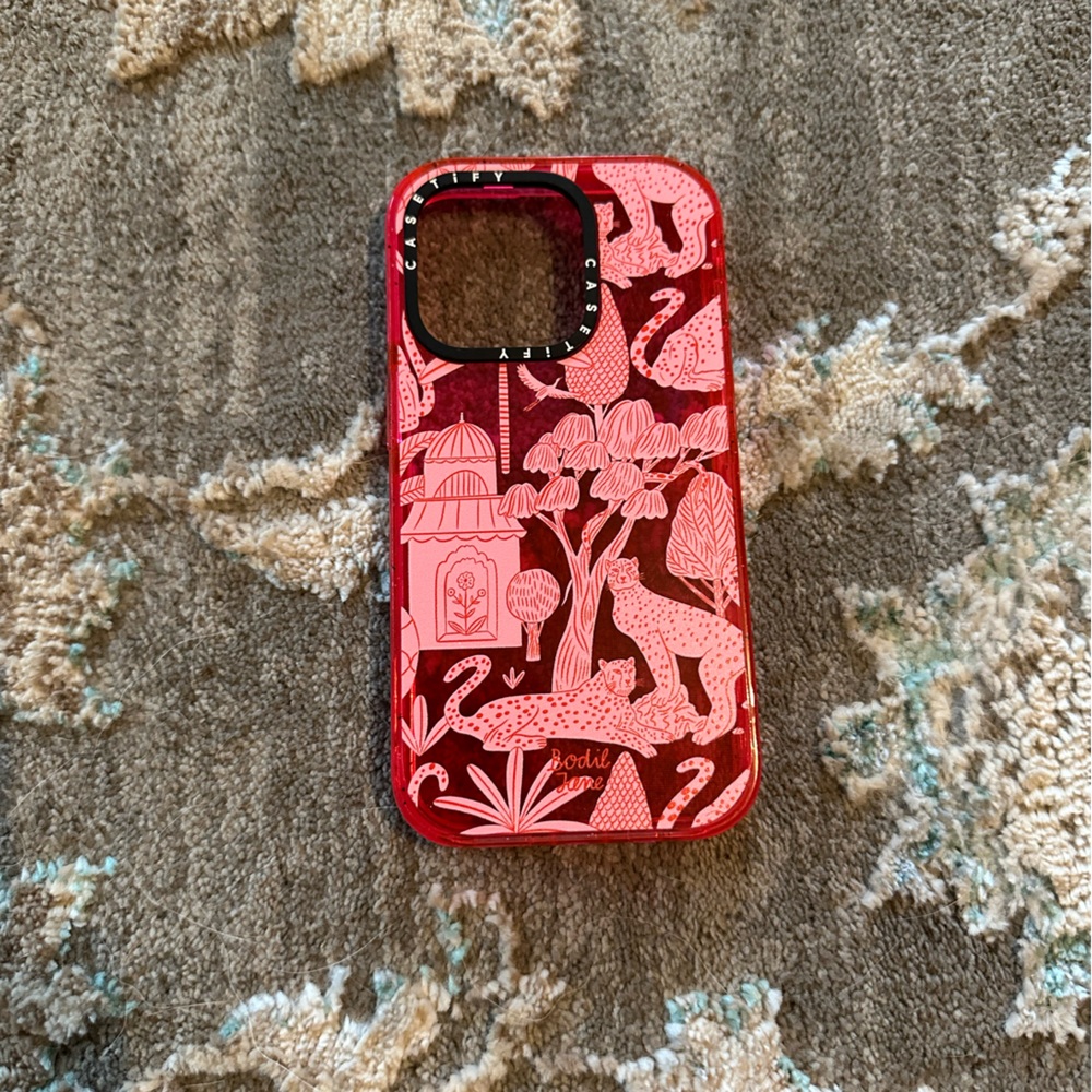 Casetify iPhone 14 Pro Pink Cheetah Paradise